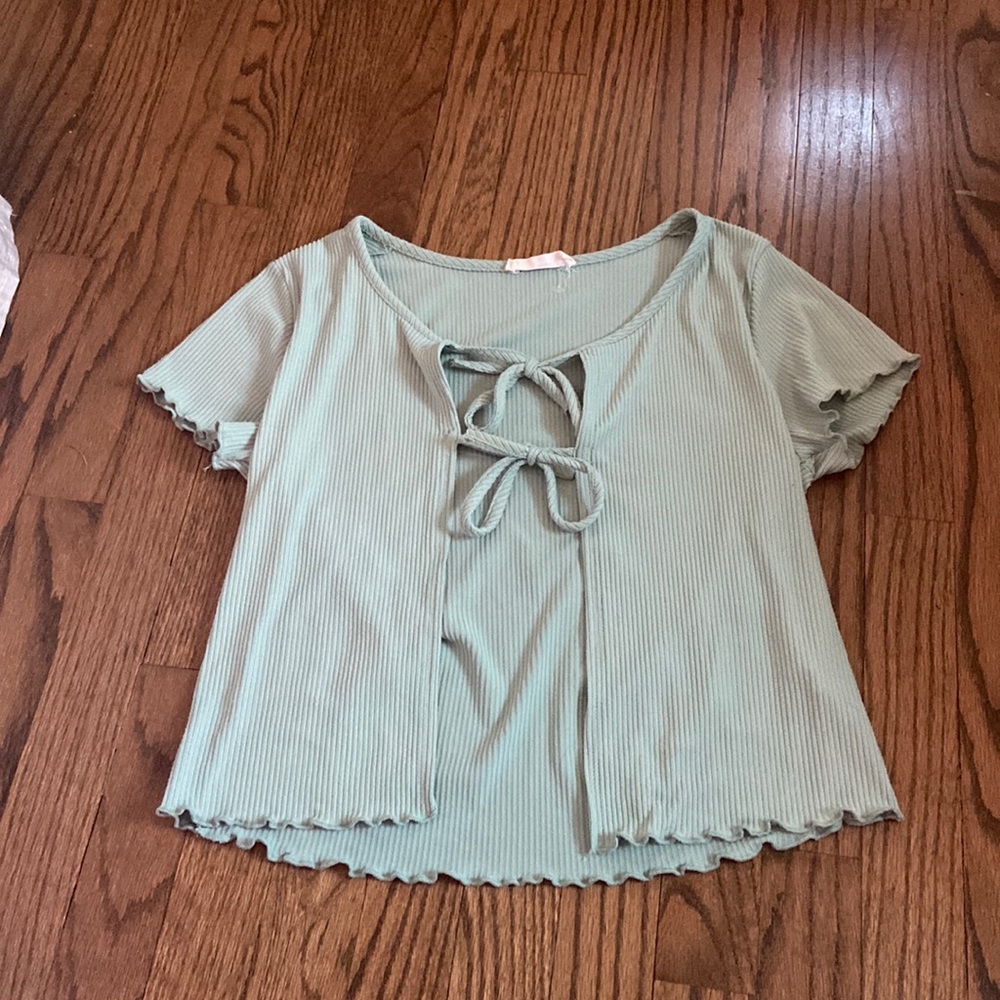 Green Crop Bow Tie Tee